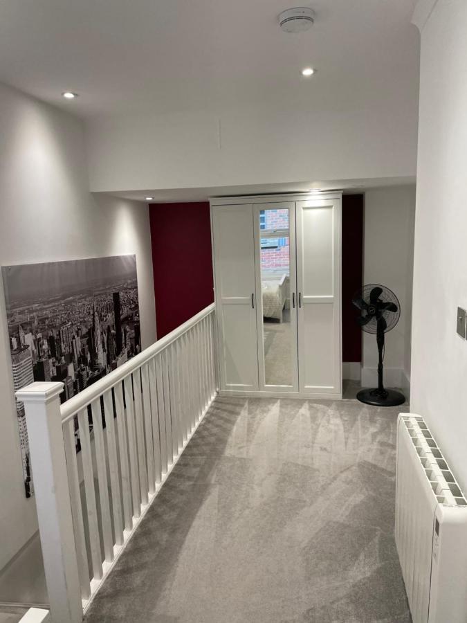 The Snap Pad Boutique Apartment Tunbridge Wells Extérieur photo