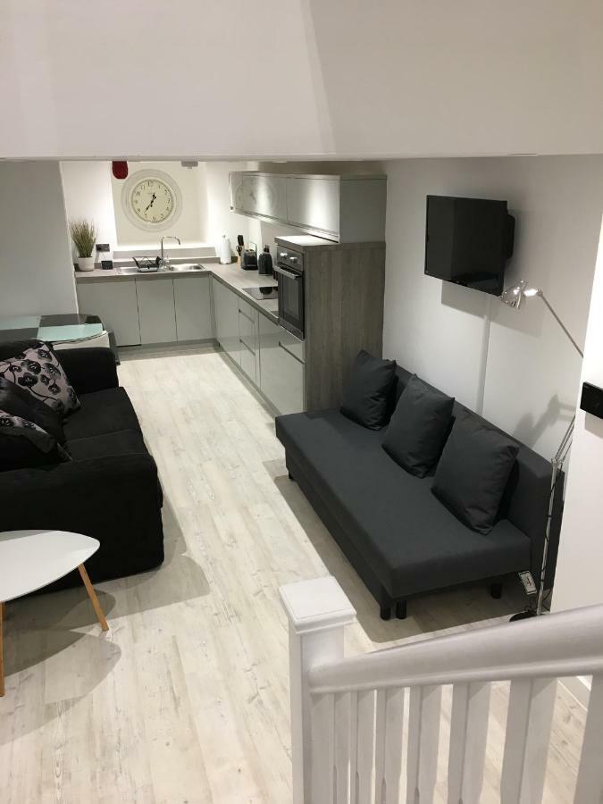 The Snap Pad Boutique Apartment Tunbridge Wells Extérieur photo
