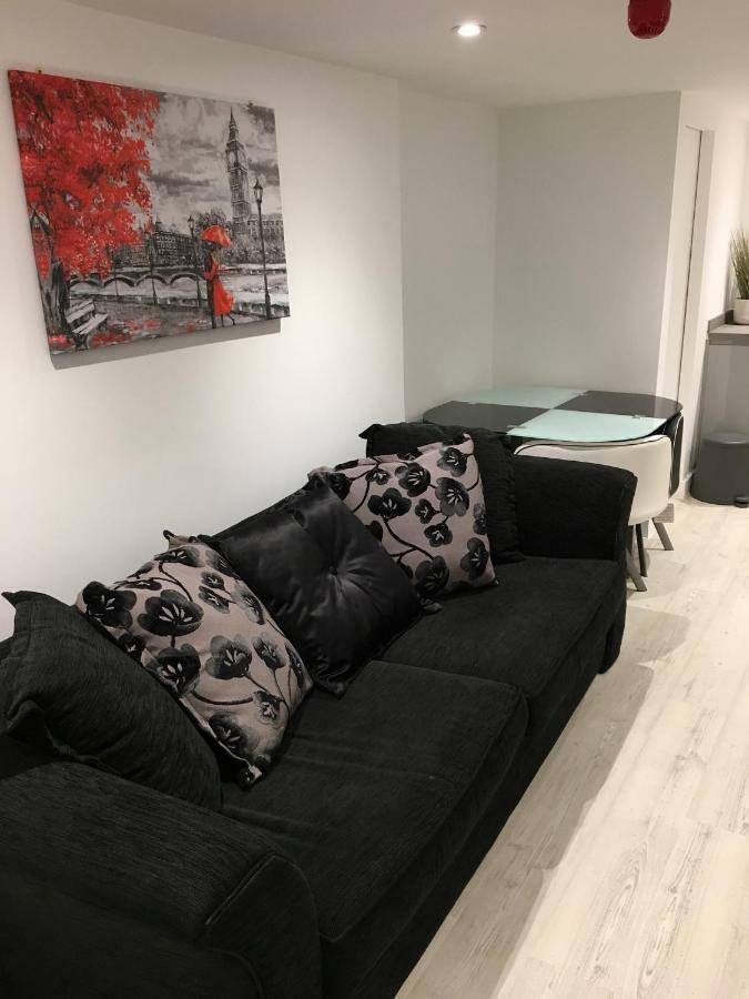 The Snap Pad Boutique Apartment Tunbridge Wells Extérieur photo