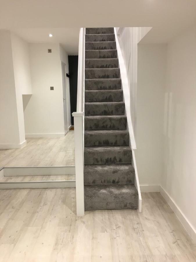 The Snap Pad Boutique Apartment Tunbridge Wells Extérieur photo