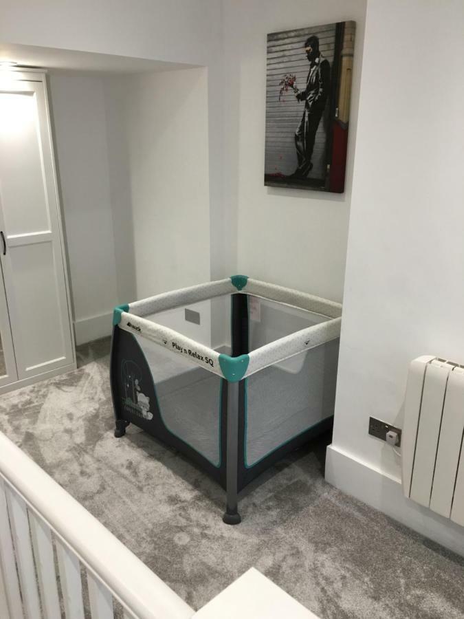 The Snap Pad Boutique Apartment Tunbridge Wells Extérieur photo